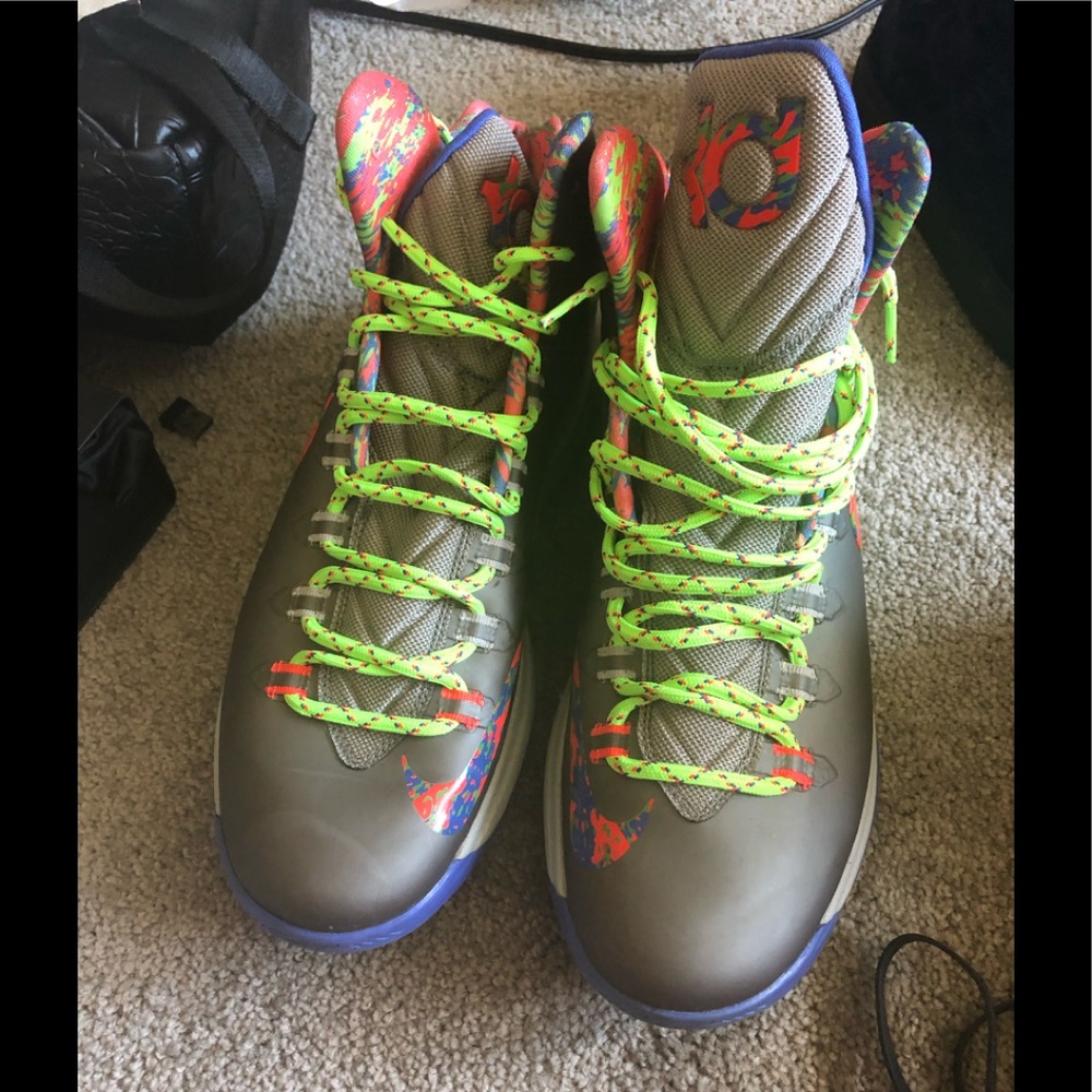KD sneakers